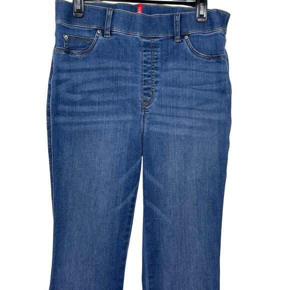 SPANX Women’s Flared Denim Pull On Flat Front Jeans size XL - Picture 3 of 5